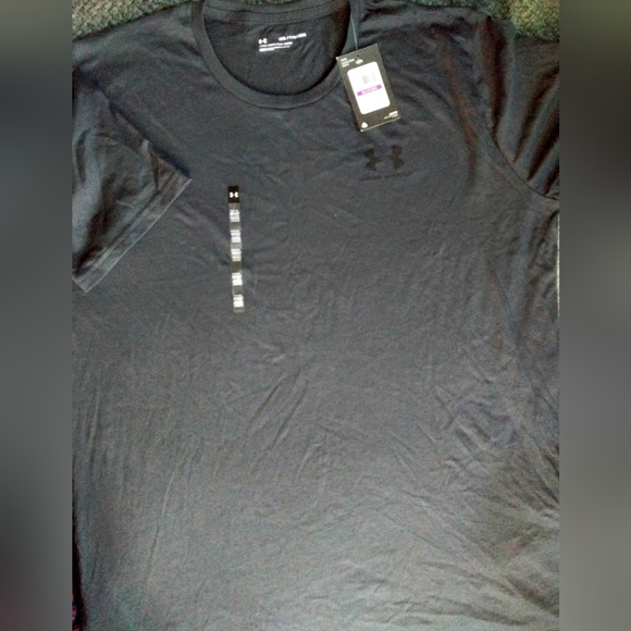 Under Armour Left Chest Short-Sleeve T-Shirt - Picture 1 of 5